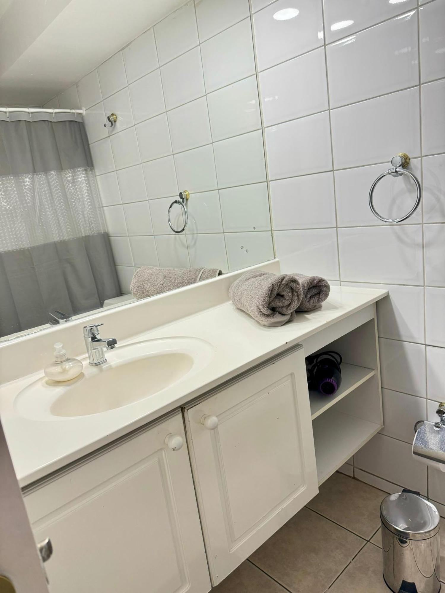 Andar 14 Localizacao Em Condes Chile Confortavel Apartamento *